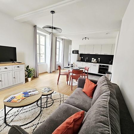 Apartamento Aux'Cerfs - A Deux Pas De L'Abbaye Auxerre Exterior foto